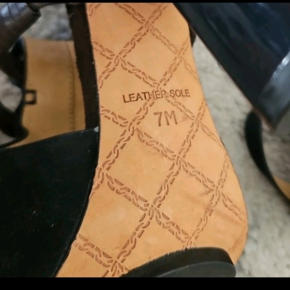 L.A.M.B Gwen Stefani Black And Brown Suede Hortensia Heel 7 - Picture 6 of 11